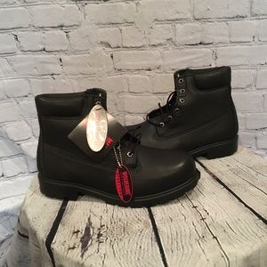 *NEW* Wolverine Steel Toe Insulated Waterproof Cambrelle Lined Boots Size: (8.5)